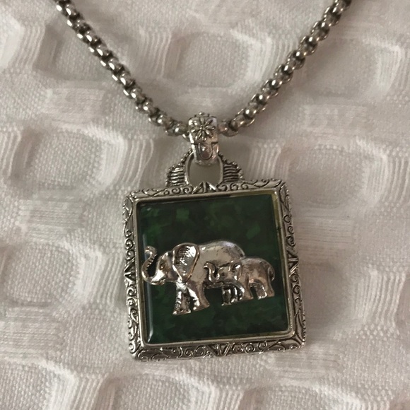 Necklace with a Square elephant pendant. - Picture 2 of 2
